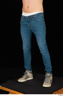  Stanley Johnson casual dressed jeans leg lower body sneakers 0002.jpg